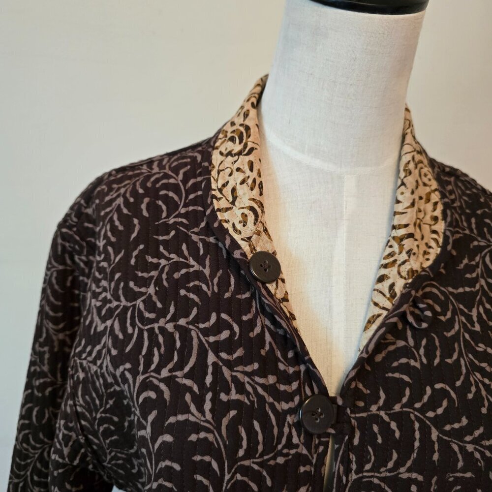 Reversible Quilted Jacket in Cream & Brown - Picture 4 of 16